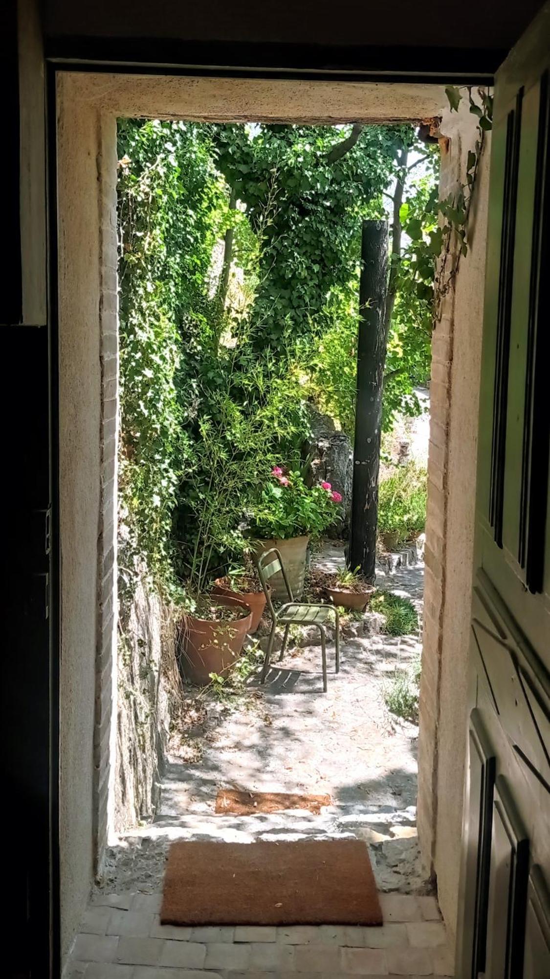 Bed and Breakfast La Fontaine Bargème Habitación foto